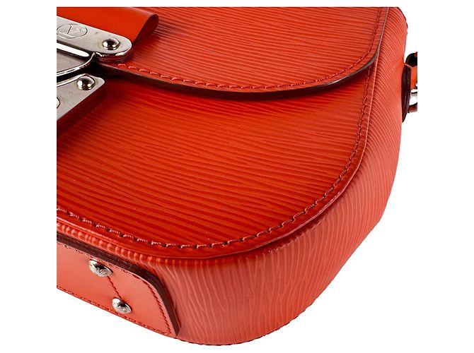 Borsa a tracolla Louis Vuitton Eden PM in pelle Epi - vista 8