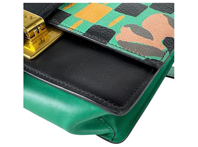 Borsa a tracolla Prada in pelle nera e verde Nero - vista 8