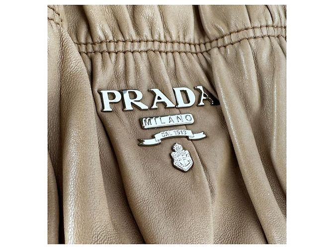 Borsa a mano Prada in pelle beige - vista 13