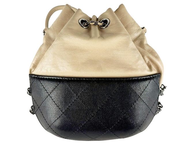 Borsa a tracolla Chanel in beige e nero - vista 3