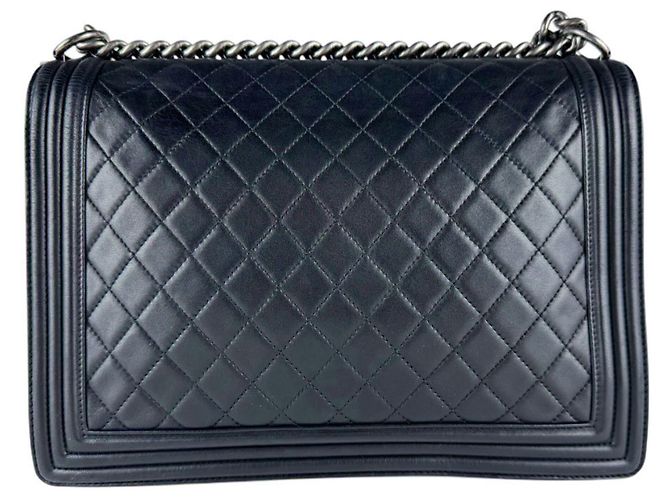 Borsa a tracolla Chanel Boy Large in pelle di agnello Nero - vista 3