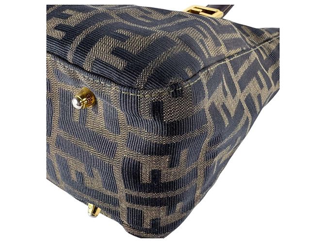 Borsa Fendi Zucca Marrone in Pelle e Nylon - vista 7