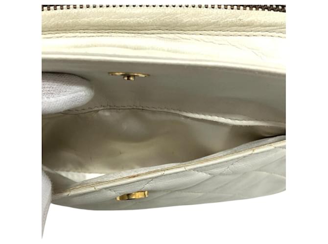 Borsa CHANEL Matelassé Coco Mark Bianco - vista 14