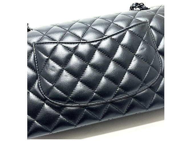 Borsa a tracolla Chanel A01112 Matelassé Nero - vista 10
