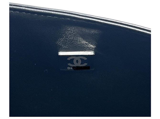 Borsa a tracolla Chanel A01112 Matelassé Nero - vista 16