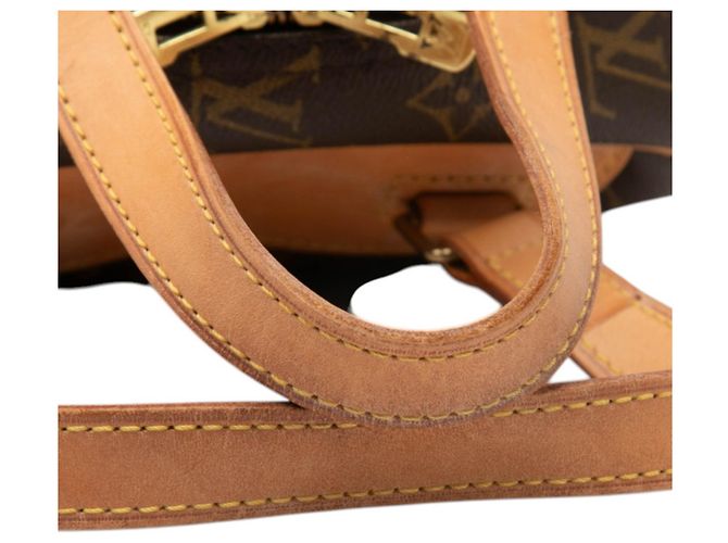 Bolsa Louis Vuitton Monogram Excursion Marrom - vista 4