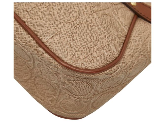 Borsa Salvatore Ferragamo con logo Gancini in rilievo Marrone Beige - vista 6