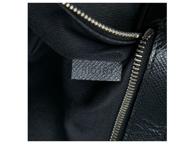 Borsa Business Louis Vuitton Taiga Igor Nero Grigio - vista 7