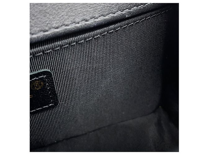 Borsa a tracolla Chanel Black Matelasse Nero - vista 12