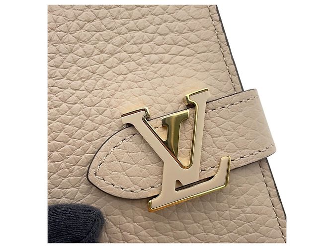 Louis Vuitton Bi-fold Wallet in Galle - Ansicht 10