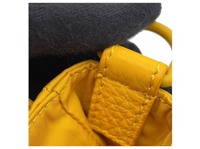 Borsa a tracolla Fendi in nylon Giallo - vista 10
