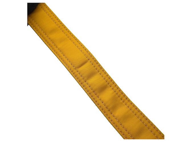 Borsa a tracolla Fendi in nylon Giallo - vista 15