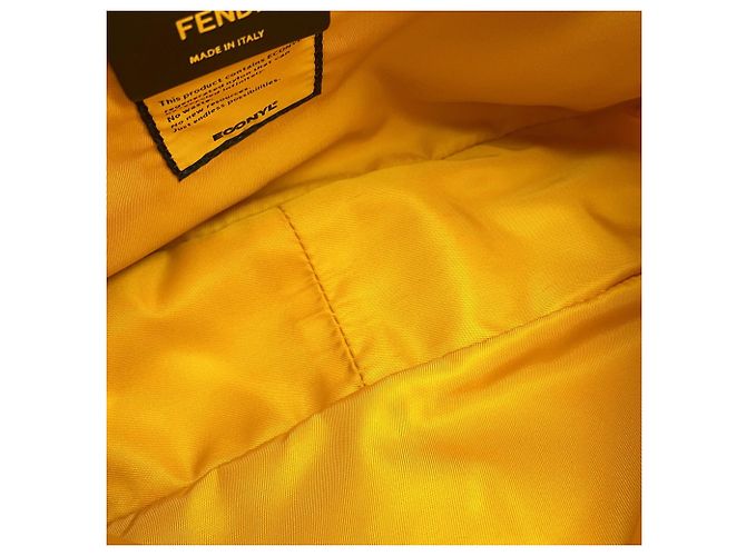 Borsa a tracolla Fendi in nylon Giallo - vista 9