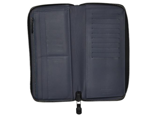 Louis Vuitton Monogram Shadow Zippy Wallet Navy blue - view 6