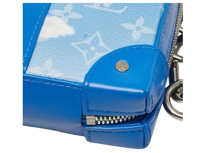 Borsa a tracolla Portafoglio Soft Trunk Louis Vuitton Monogram Clouds Blu - vista 6