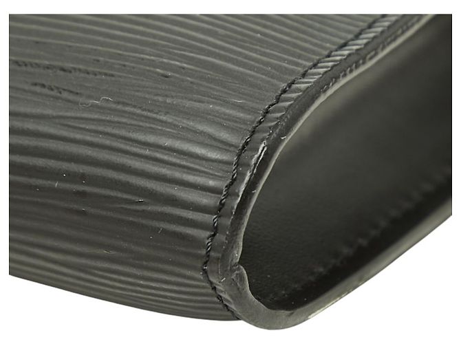 Louis Vuitton Epi Pochette Accessoires Noir - vue 4