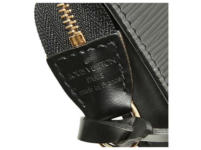 Louis Vuitton Epi Pochette Accessoires Noir - vue 7