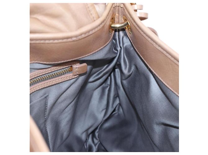Borsa a spalla Miu Miu Matelassé Vitellolux 2way Beige Gold Auth 197216V D'oro - vista 26