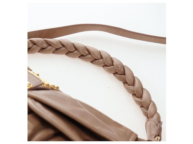 Borsa a spalla Miu Miu Matelassé Vitellolux 2way Beige Gold Auth 197216V D'oro - vista 8