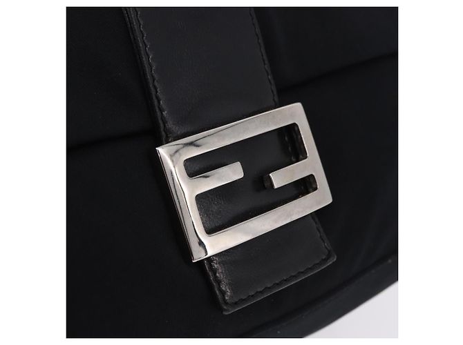 Borsa a tracolla FENDI Mamma Baguette in jersey di cotone nero e argento Auth yk20801V - vista 15