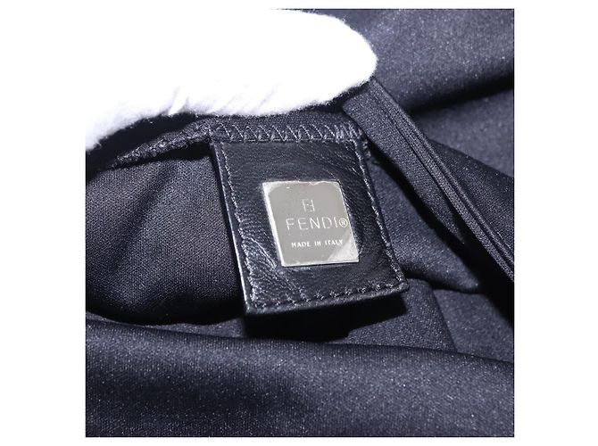 Borsa a tracolla FENDI Mamma Baguette in jersey di cotone nero e argento Auth yk20801V - vista 18