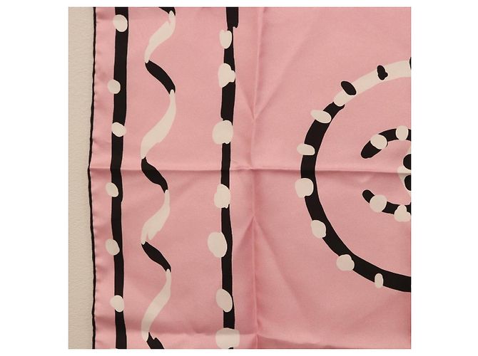 Sciarpa CHANEL in seta rosa CC Auth 198781V - vista 5