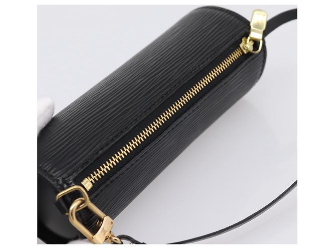 Pouch LOUIS VUITTON Epi Soufflot Nero LV Auth BA15354 - vista 6