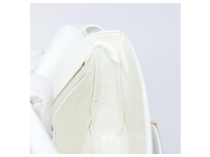 Céline Borsa a spalla CELINE Horse Carriage in pelle bianca e oro Auth 200903 Bianco D'oro - vista 20
