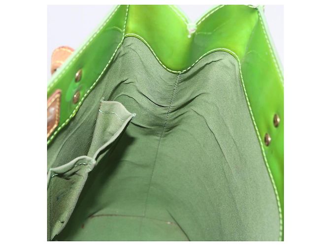 LOUIS VUITTON Monogram Vernis Fluo Reade MM Hand Bag Veil M91901 LV Auth 200640 - vista 20