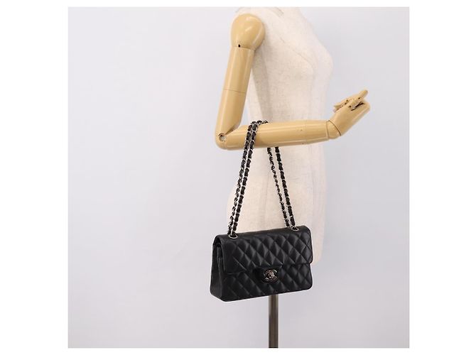 Sac CHANEL Double Flap Chain Matelasse 23 en agneau noir et argent Auth yk20812SAM Argenté - vue 26