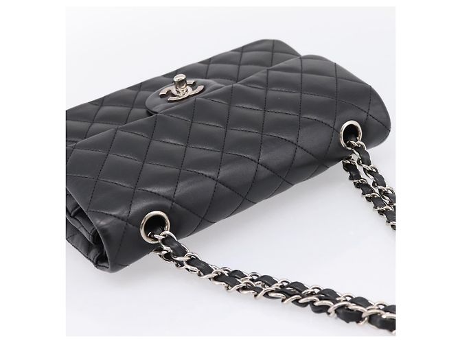 Sac CHANEL Double Flap Chain Matelasse 23 en agneau noir et argent Auth yk20812SAM Argenté - vue 6