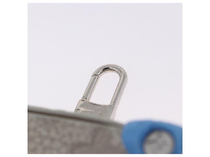 LOUIS VUITTON Taurillon Clemence Monogram Climbing Pouch Gray LV Auth 200276A Marrone - vista 9