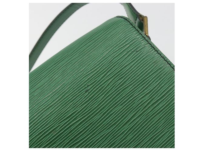 LOUIS VUITTON Epi Saint Cloud GM Shoulder Bag Green M52194 LV Auth 196337 Verde - vista 9