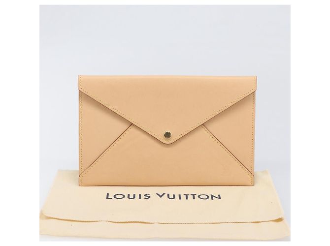Borsa a pochette LOUIS VUITTON in pelle Nomad Beige LV Auth 196985V - vista 12
