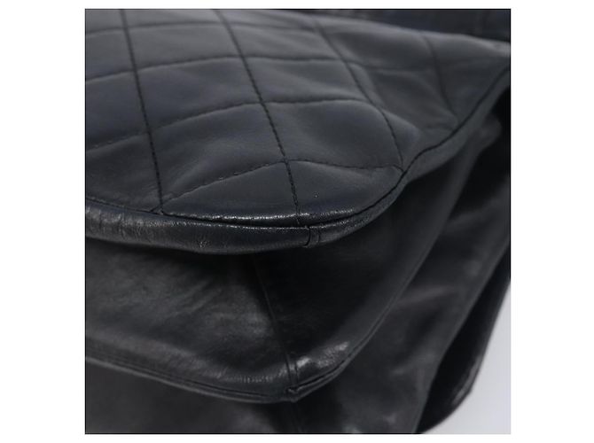 Borsa a tracolla CHANEL Matelasse con catena in pelle d'agnello nera e argento CC Auth yk20835V Nero - vista 14