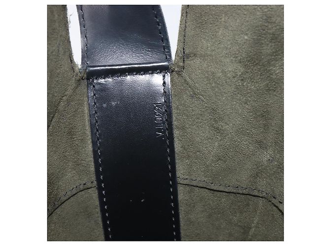 Borsa a tracolla LOUIS VUITTON Epi Sax Nera M80161 LV Auth 199668 Nero - vista 12