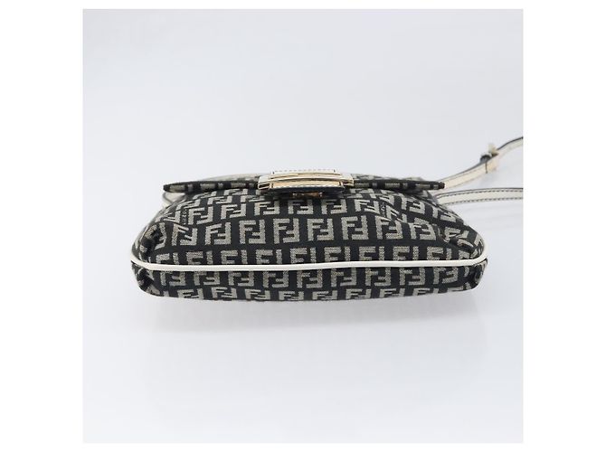Borsa a tracolla FENDI Zucchino Canvas Mamma Baguette Nero Oro Auth 199623V D'oro - vista 10