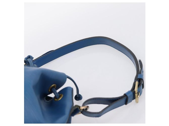 LOUIS VUITTON Epi Petit Noe Shoulder Bag Blue M44105 LV Auth ka5934 - vista 8