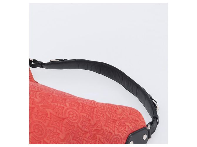 LOUIS VUITTON Monogram Antheia Hobo PM Shoulder Bag Red M93155 LV Auth 198946A - view 8