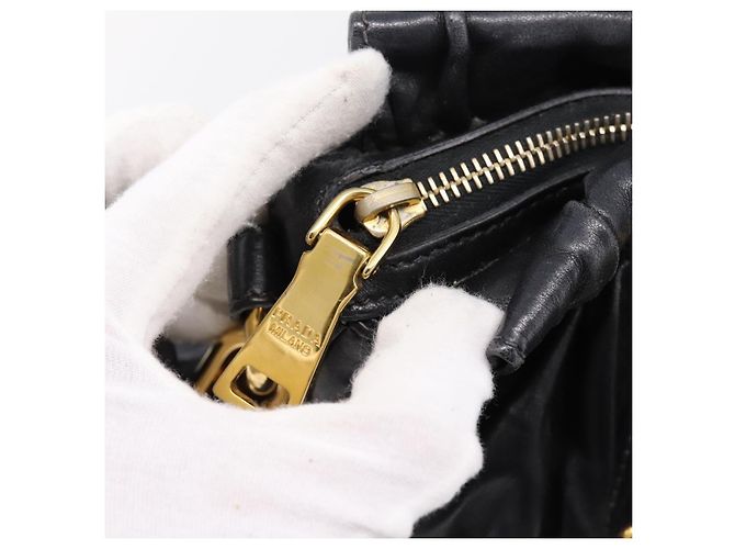 Borsa a mano PRADA Nappa Goful in pelle 2way Nero Oro BN1407 Auth 198604A D'oro - vista 18