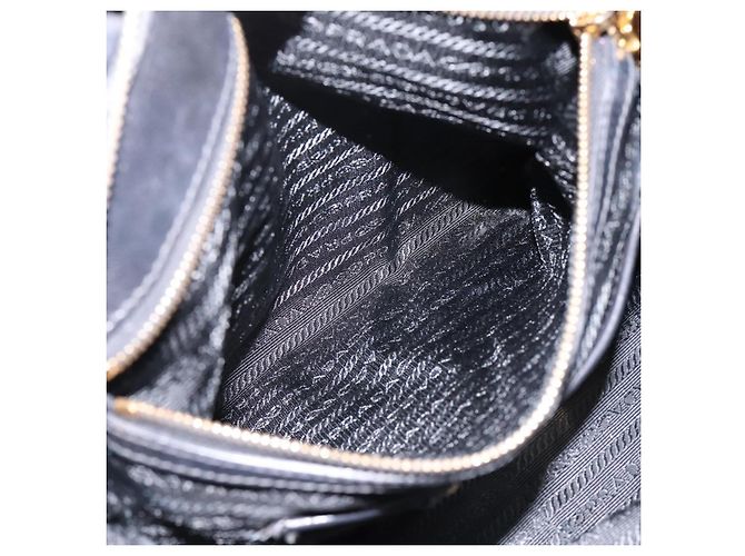 Borsa a mano PRADA Nappa Goful in pelle 2way Nero Oro BN1407 Auth 198604A D'oro - vista 24