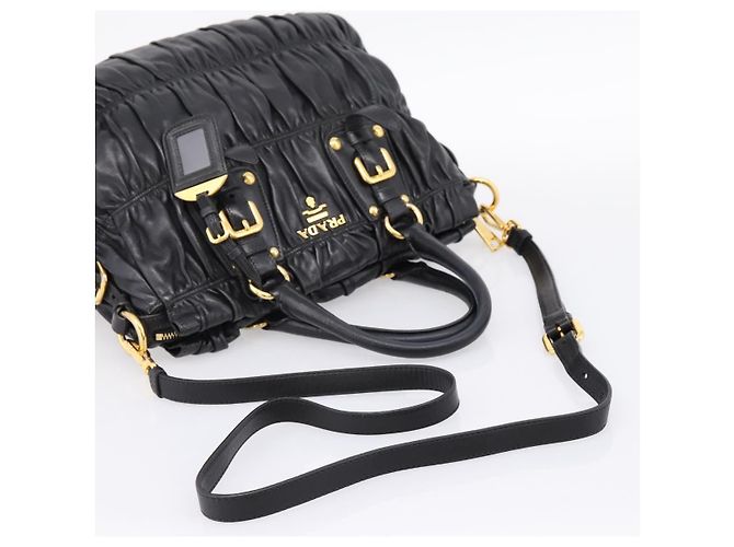 Borsa a mano PRADA Nappa Goful in pelle 2way Nero Oro BN1407 Auth 198604A D'oro - vista 9