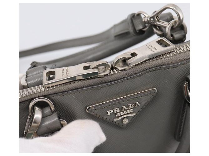 Borsa a Mano PRADA Saffiano 2way Grigio Argento Auth 198967A Marrone - vista 20