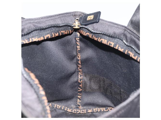 Borsa a mano FENDI Canvas Black Gold Auth 199578 Nero D'oro - vista 17