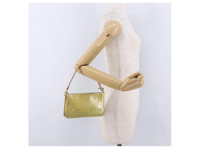 LOUIS VUITTON Monogram Vernis Lexington Accessory Pouch Gris M91056 Auth 197761 - vista 21