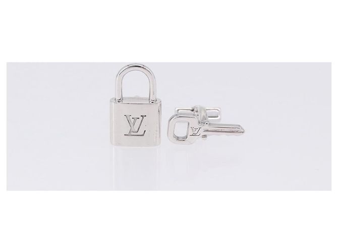 LOUIS VUITTON Gemelli Cadena & Key Cuffs Ag925 Silver LV Auth 199076V Argento - vista 20