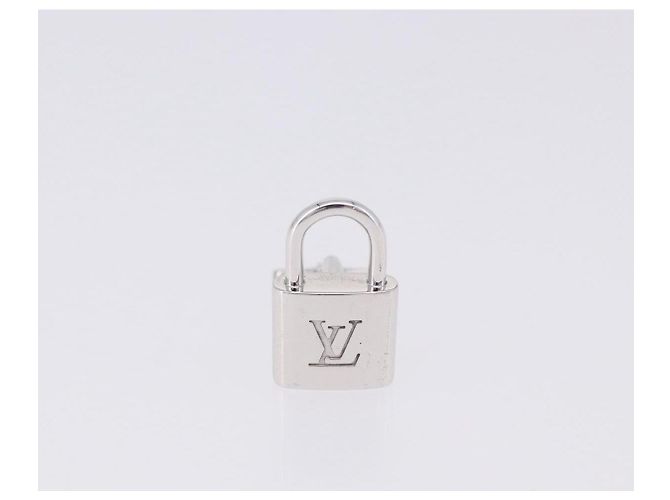 LOUIS VUITTON Gemelli Cadena & Key Cuffs Ag925 Silver LV Auth 199076V Argento - vista 21