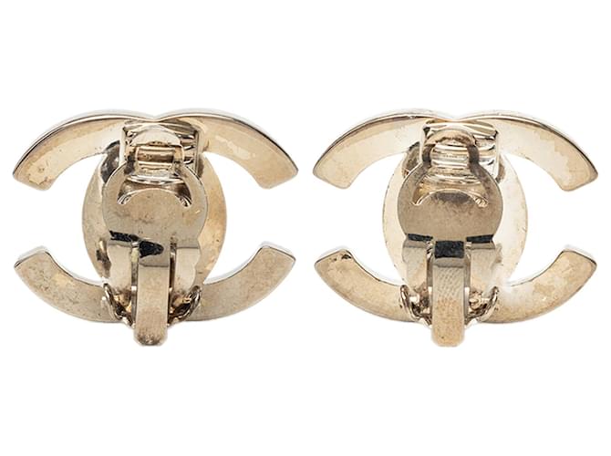 Orecchini a clip Chanel CC in argento e ottone - vista 2