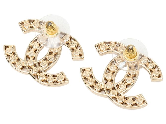 Orecchini Chanel CC placcati oro con strass e chiusura a pressione D'oro - vista 2