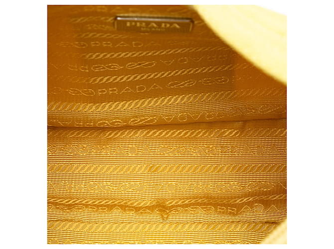 Borsa a tracolla Prada Mini Tessuto Re Edition 2000 Gialla Giallo - vista 4